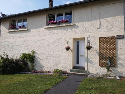 Liart Apartment | Appartement Liartais - Accueil Chevaux - Horse Friendly