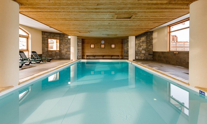 La Toussuire Condo | Appartement près des pistes | Piscine + Sauna!