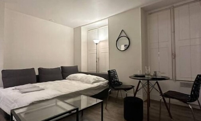 Necker Apartment | Appartement Rue de Vaugirard