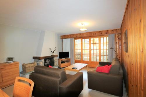 Evolene Apartment | Appartement Veisivis 74 - Tout confort avec piscine