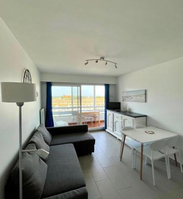 Courseulles-sur-Mer Apartment | Appartement vue mer et marina, Loggia - Parking