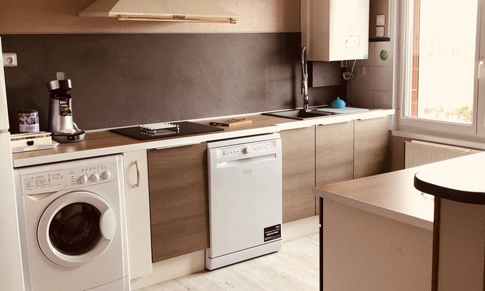 Gare Apartment | Appartements 2 Chambres Entre Ville et Plages