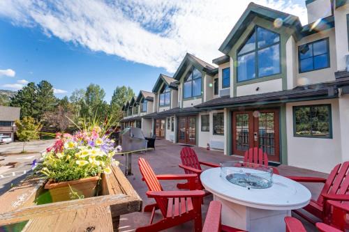 Estes Park Hotel | Appenzell Inn