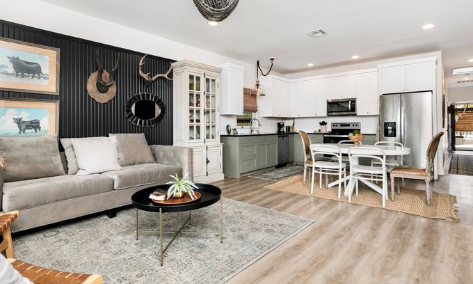 Fredericksburg House | Apple St. Getaway | 3/2, Full Kitchen, Outdoor Entertainment Area