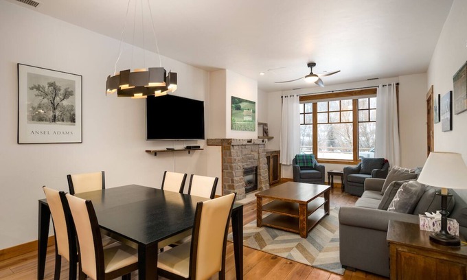 Old Town Condo | Aprés on Yampa, Pet Friendly, Downtown Property Along the Core Trail!