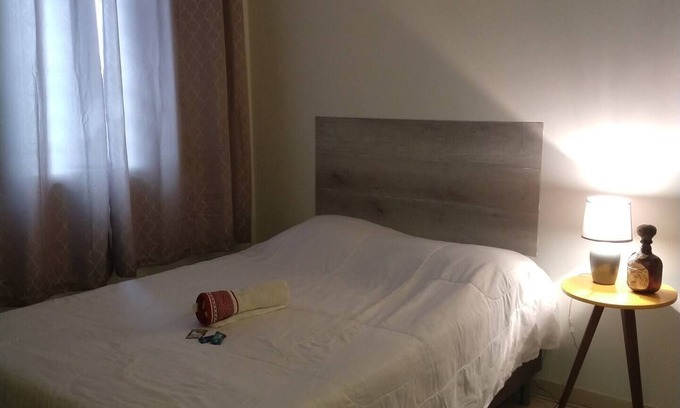 Maringa Apartment | Apt 6 air conditioning Prof Rafael. Unicesumar Reg