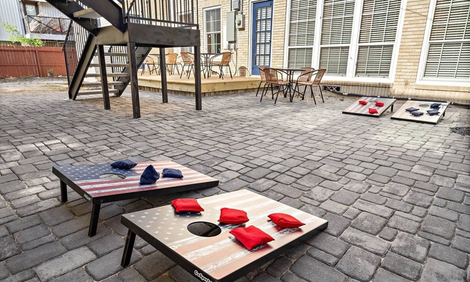 MacGregor Apartment | Apt Nr Med Center Zoo Museum | Games BBQ Fire Pit