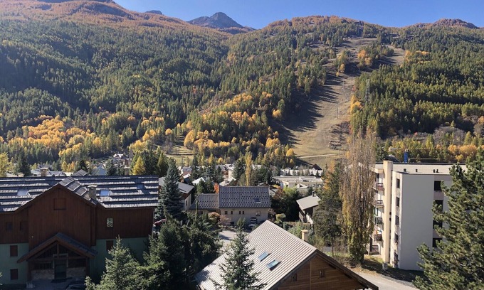 Saint-Chaffrey Apartment | Apt With Balcon Near The Slopes Saint Chaffrey