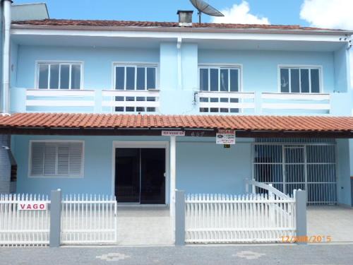 Enseada Apartment | Apto 2 quartos, 8 Pessoas. prox. das praias.