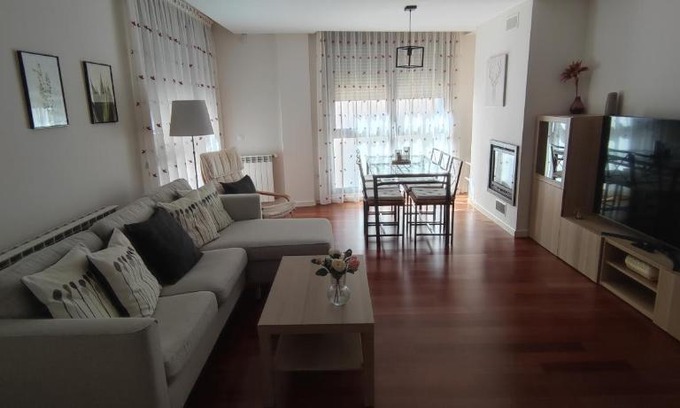 Latas Apartment | Apto Pirigolf & Pool Margas, Sabiñánigo
