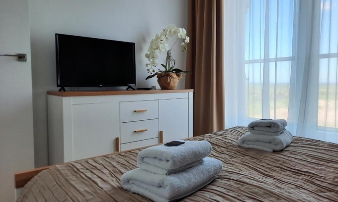 Reda Apartment | Aqua Apartments Sunset