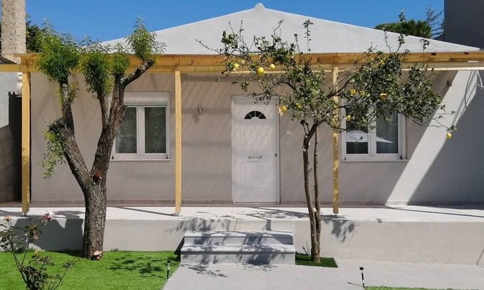 Rafina-Pikermi Villa | Aqua Blue House Artemida