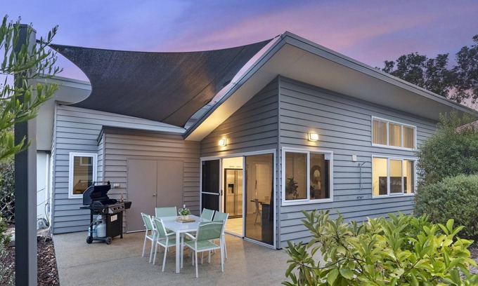 Dunsborough House | Aqua21 @ Cape Villas, Dunsborough