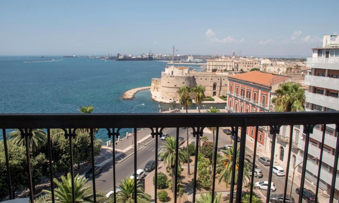 Taranto Apartment | Aragona Luxury Apartment - Fronte Mare