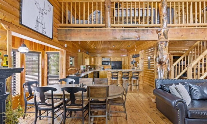 Duck Creek Village Cabin | Arapaho Luxury Retreat!