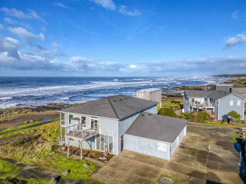 Yachats House | Arbor House South