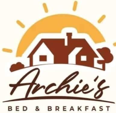 Siniloan Bed & Breakfast | Archies Place Bed and Breakfast