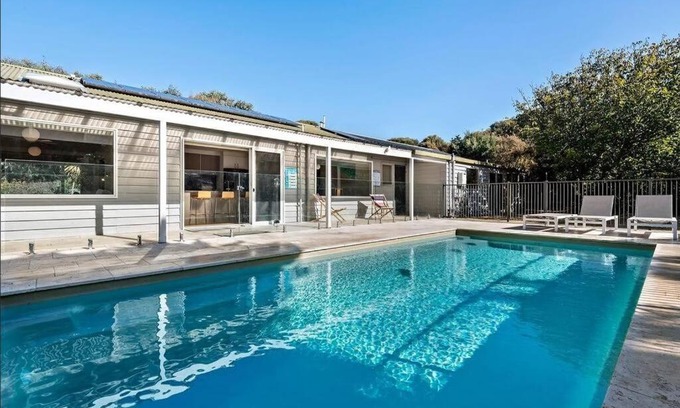 Rye House | Archies - private coastal sanctuary, perfect for familes, linen included