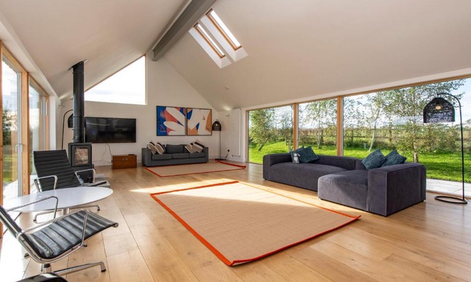 Westhill House | Architect Designed Lodge