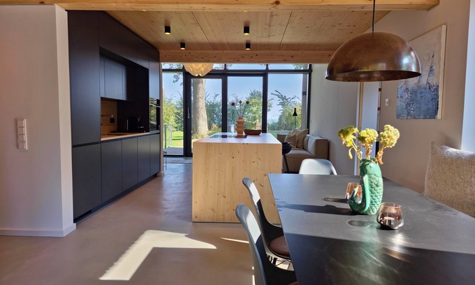 Schilksee House | Architect's house "Sturmvogel" in Kiel-Schilksee, direct beach location with sea view