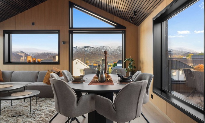 Tromso Villa | Arctic Seasons Villa Panorama | Luxury home | View