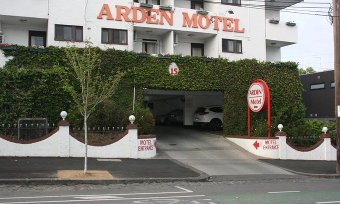 North Melbourne Hotel | Arden Motel