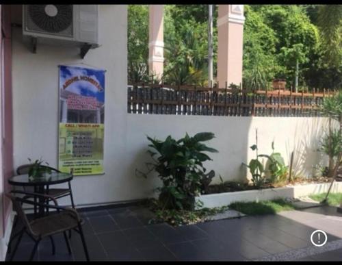 Ayer Molek House | Ardhil Homestay Duyung