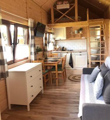 Okuninka Cabin | Arena White Houses