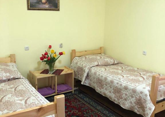 Areni House | Areni Lodge Guest House & Cottage