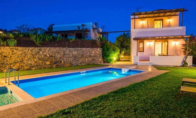 Lefkogeia Villa | Armonia Villa with Sea View