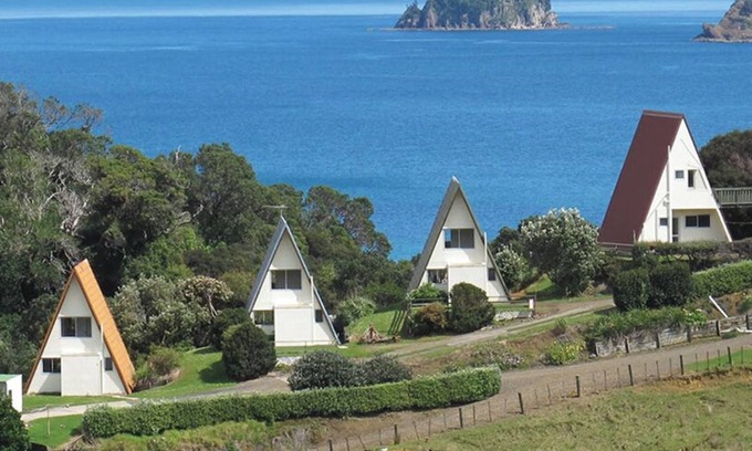 Amodeo Bay Apartment | Aroha A-Frames - Whero