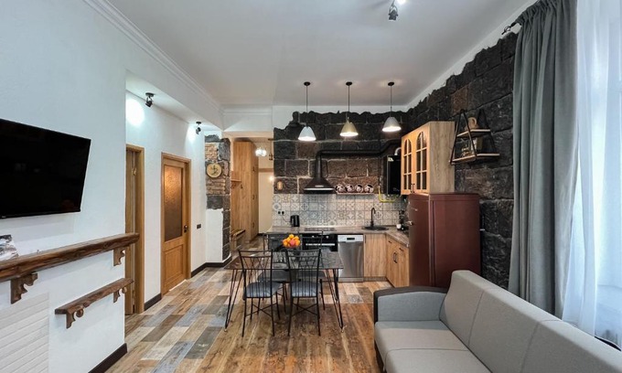 Gyumri Apartment | Aros Apartment
