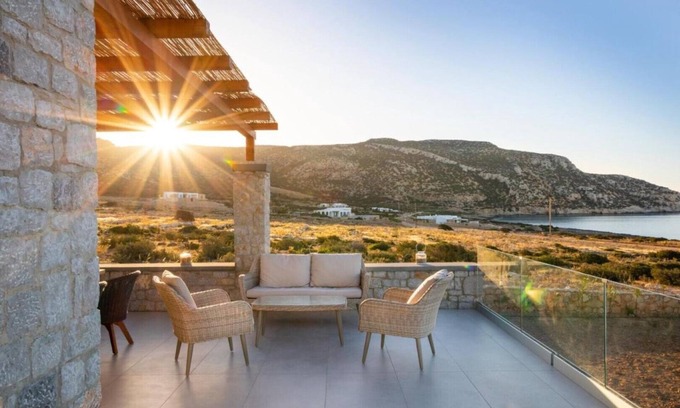 Amoopi Villa | Aros luxury villas 3