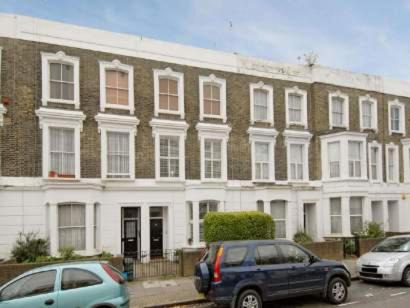 Finsbury Park Apartment | Arsenal 123 close to Emirates stadium direct Eurostar Heathrow-3 apartments here