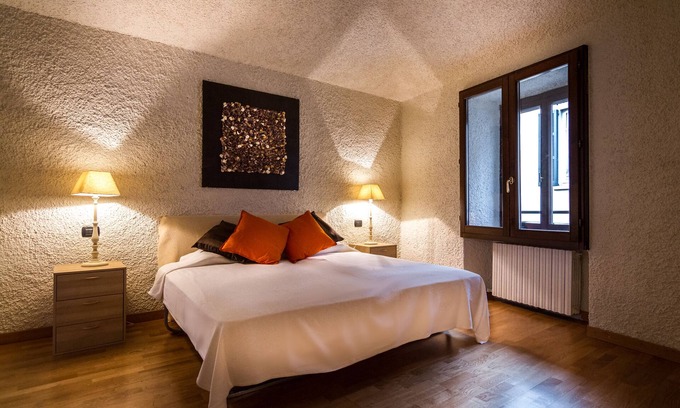Cernobbio Apartment | Art Apartment with turkish bath and terrace with lake view