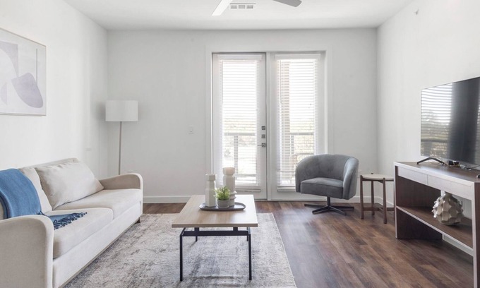 Austin Apartment | Artesian 1BD 19 - One Bedroom Apartment, Sleeps 2