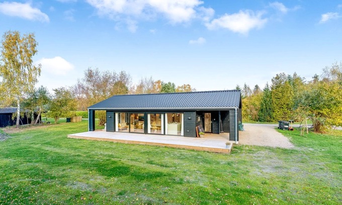 Idestrup House | "Aruna" - 550m from the sea by Interhome