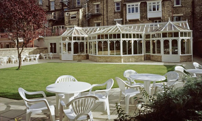 Arbury Hotel | Arundel House Hotel