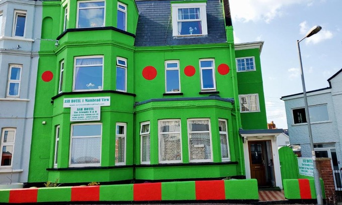 Exmouth Bed & Breakfast | Ash Hotel B&B