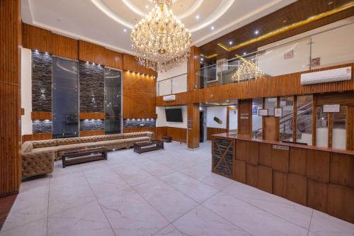 Kasol Hotel | Asia Holiday Kasol A centrally Heated Himalayas and River View Resort