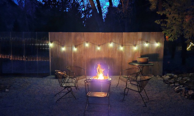 Nathrop Cabin | Aspen Grove with a cozy fireplace and a hot tub, come take the chill off!