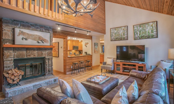 Sunny Slope House | Aspencliffe Home: Perfect Mountain Getaway w/Hot Tub