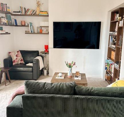 Swiss Cottage Apartment | Asthet London Spacious 3 Bed Duplex Near City Center