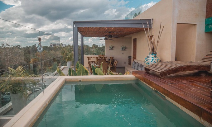 Zama Apartment | Astonishing Penthouses + Apt | Private Pool | Hot Tub | Terrace | Roof Top | SPA