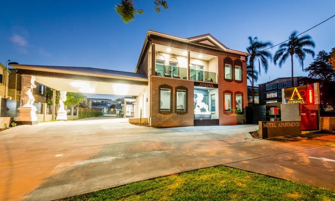 South Toowoomba Hotel | Athena Motel Apartments