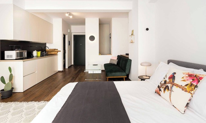 Monastiraki Apartment | Athens' Best Location! ~Stunning & Spacious Studio
