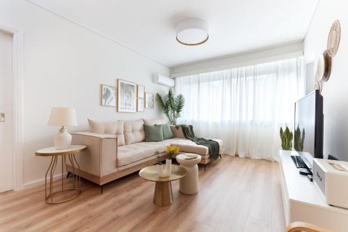 Ampelokipoi Apartment | Athens Premium Suites - Sunny 2 Bedroom Suite with Parking