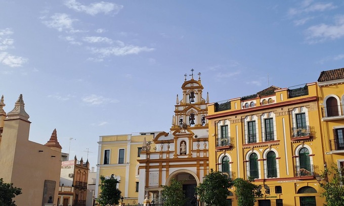 Cruz Roja-Capuchinos Apartment | Atico Sevilla, center