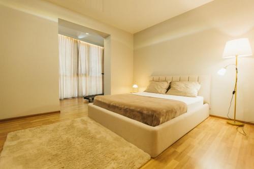 Chernovtsy Apartment | Atlant luxury Big Family Apart on Golovna навпроти ТЦ ДЕПОТ та АТБ