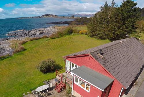 Ellenabeich House | Atlantic Bay Cottage